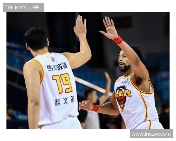 南京篮球队荣登灵活性排行榜第三名展现出色团队实力与潜力