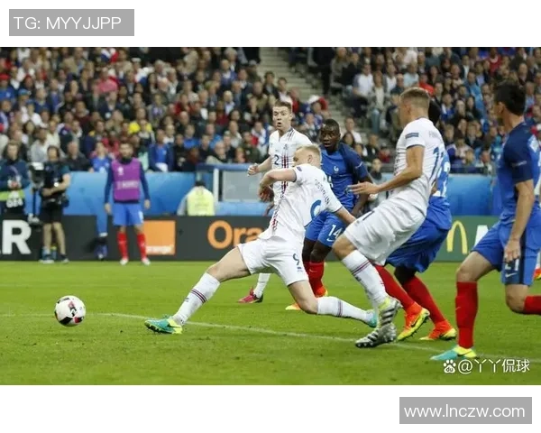 篮球与足球的巅峰对话明星们的友谊赛场上的激情碰撞